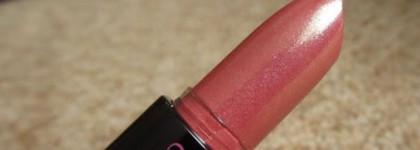 Блестеть всегда! Блестеть везде! Помада Shiseido Shimmering Lipstick SL17