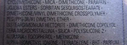 Шисейдомания продолжается : Shiseido The Makeup Accentuating Color Stick – Кремовые румяна в стике оттенок S2 Персиковая нежность