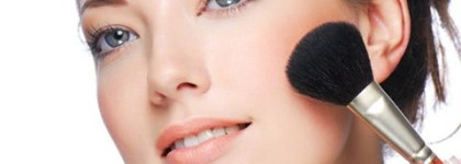 Румянец, Иланг и Карамельное Евангелие: мои блески для губ