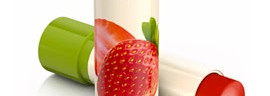 Мои маст-хэвы для губ: Yves Rocher Nourishing Lip Balm Raspberry, Strawberry, Cherry