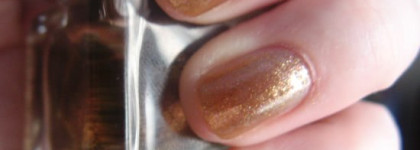 Эстее Лаудер и интересные лаки. Estee Lauder Nail Polish Pure Color "0K Nouveau Riche" и Estee Lauder Nail Polish Pure Color "H0 Unsatiable"