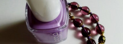 Свяжусь с кем угодно. Лак Essie # 823 "Bond With Whomever"