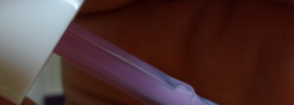 Свяжусь с кем угодно. Лак Essie # 823 "Bond With Whomever"