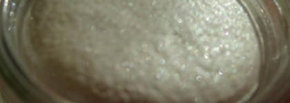 Искрящийся снег. Кремовые тени Dior Diorshow Fusion Mono №001 Lune