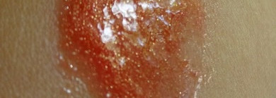 Lancome Juicy Tubes Ultra Shiny Lipgloss - карамель №94 "Caramel Gospel" и клубничка №17 "Fraise"