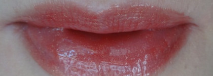 Lancome Juicy Tubes Ultra Shiny Lipgloss - карамель №94 "Caramel Gospel" и клубничка №17 "Fraise"