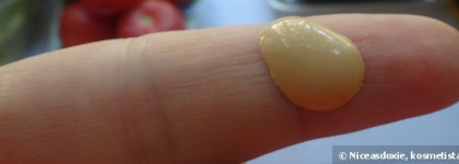 It's a kind of magic! Новый тональный флюид от Yves Saint-Laurent "Le teint Touche Eclat Illuminating Foundation Dimentional Radiance Weightless Perfection" в оттенке Beige B30