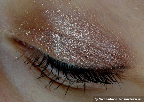 Новолуние - 2014. Chanel Illusion d’Ombre Long Wear Luminous Eyeshadow #97 New Moon