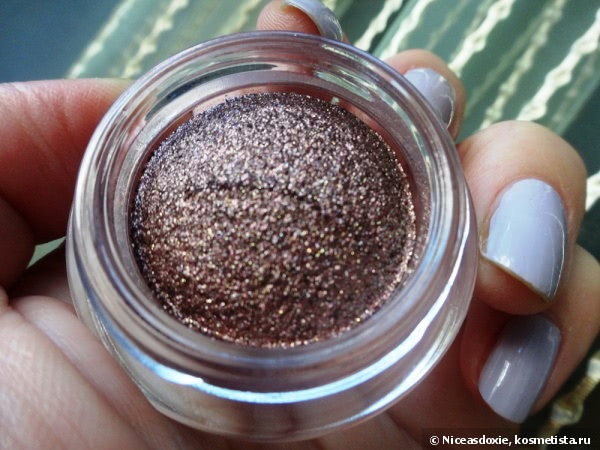 Новолуние - 2014. Chanel Illusion d’Ombre Long Wear Luminous Eyeshadow #97 New Moon