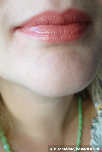 Неожиданный приятный подарок. Помада Giorgio Armani Rouge D'armani Lasting Satin Lip Color №506