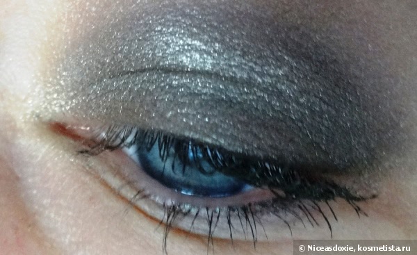 Вспомним старых героев. Lancome Ombre Absolue Radiant Smoothing Eyeshadow Mono G40 Erika F