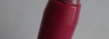 Карандаши от Catrice. Тени-карандаш Eye Shadow Pen #02 "Underwater Laugh" и цветной бальзам для губ-карандаш Pure Shine Colour Lip Balm #040 "My Cherry Berry"