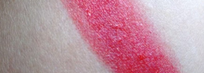 Красный в огне. Замечательная помада Guerlain Kiss Kiss Lipstick Shaping Cream Lip Colour # 322 Red on Fire