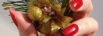 Праздничный красный - Essie - Aperitif № 59