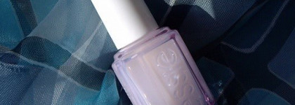 Лучик света – Отбеливающая база для ногтей Essie Beam Up Instant Nail Whitener