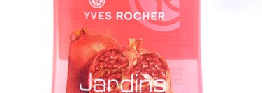 Yves Rocher: Spanish Pomegranate Energizing Shower Gel and Healthy Glow Mask