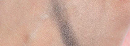 Catrice Cosmetics: Eyeshadow Base 010