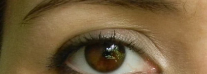 Yves Rocher: 100% Natural Origin Creamy Kohl