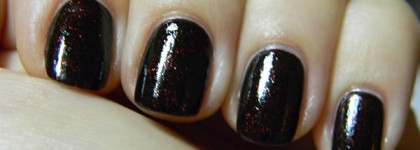 China Glaze: Nail Lacquer with Hardeners 601 Lubu Heels
