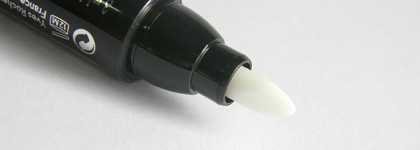 Yves Rocher: Nail Polish Remover and Nail Polish Remover Pen