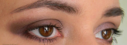 Yves Rocher: Intence Color Duo Eyeshadow 13 Prune et Taupe Poudre (Couleurs Nature)