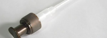 Yves Rocher: 3 in 1 Detangling, Body and Shine Shampoo and Nutri-Silky Conditioner