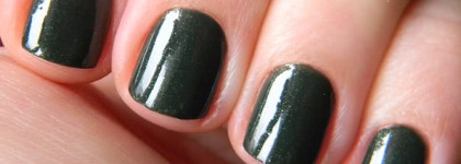 Essence: Colour&Go Nail Polish 139 Walk on the Wild Side