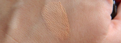 Catrice: Re-touch Light-Reflecting Concealer 010 Ivory