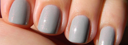 Essence: Colour&Go Nail Polish 142 Grey-t to be here