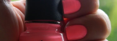 China Glaze: Nail Laquer Neon & On & On 1213 (Sunsational Crème 2013)