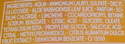 Yves Rocher: Jardins du Monde Fresh Shower Gel Green Tea from China and Energizing Shower Gel Orange from Florida
