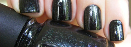 China Glaze Nail Lacquer with Hardeners Smoke and Ashes 1126