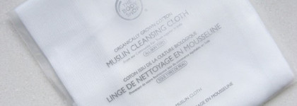 The Body Shop Camomile Sumptuos Cleansing Butter and Muslin Cleansing Cloth
