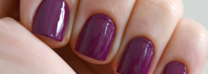 OPI Nail Lacquer Get Cherried Away Nlc15 (Coca-Cola Collection)