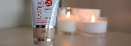 Rimmel - Skin Perfecting Medium Coverage Foundation Lasting Finish Nude 25Hr SPF 20 – 200 Soft Beige