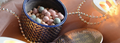 Рождество с Guerlain Christmas Météorites Perles de Légende