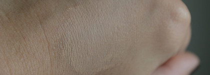 Maybelline - Instant Anti-Age Eraser Eye Concealer Light