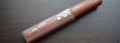 Avon для губ: блески, карандаши и помады из разных серий
