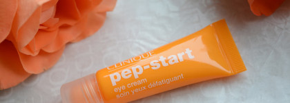 Вокруг глаз: Clinique утром, Shiseido вечером