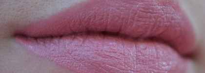 5 очень разных помад: Yves Rocher, Oriflame, Clinique, Avon