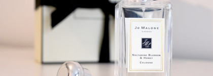 Jo Malone: Nectarine Blossom & Honey Cologne