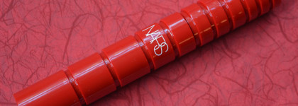 Nars Climax Dramatic Volumizing Mascara Explicit Black - Тушь без плохих отзывов?