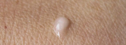 Крем для глаз Biotherm Multi Recharge. Target Puffiness & Dark Circles Moisturizing and Smuthing Energetic Eye Care