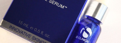 Уход IS Clinical: гель для умывания IS Clinical Cleansing Complex и сыворотка IS Clinical Active Serum