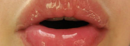 Мой верный друг - Clinique Бальзам для губ Superbalm Lip Treatment