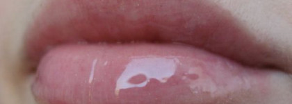 Мой верный друг - Clinique Бальзам для губ Superbalm Lip Treatment