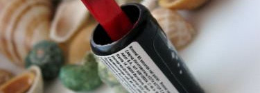 Красный на все случаи жизни - Rimmel London 60 Seconds Nail Polish #310 Red Carpet