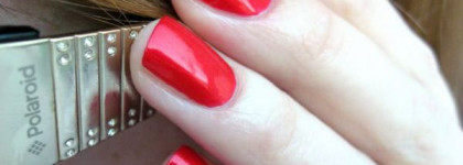 Красный на все случаи жизни - Rimmel London 60 Seconds Nail Polish #310 Red Carpet