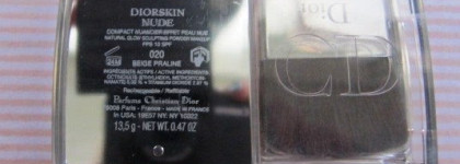 Dior Diorskin Nude Poudre Compact SPF 10 в оттенке 020 – beige praline