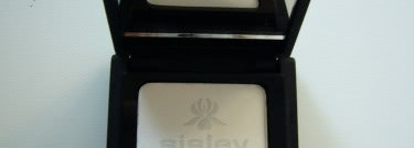 Фитотени для век «Сияние» Sisley Phyto-Ombre Eclat longue tenue оттенки 12 Black и 18 Snow - дуэт черного и белого, или классика на все времена